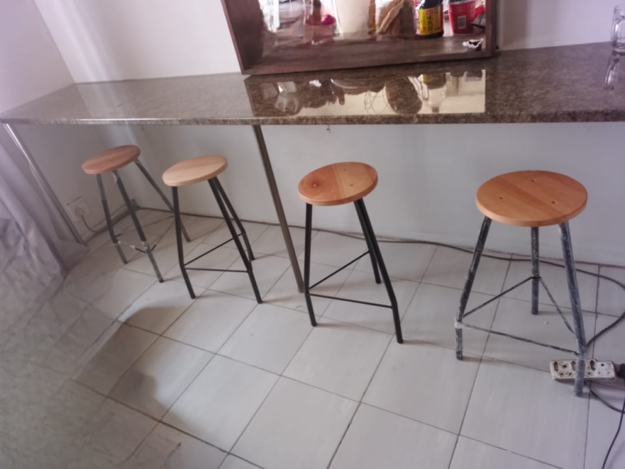 5 Bedroom Property for Sale in Oos Einde North West